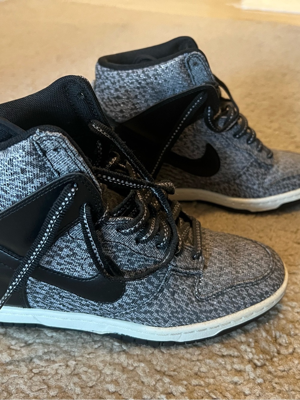 Nike High-Top Sneakers in Heather Gray and Black